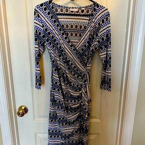 New York and Company Small Blue, Black, and White Faux Wrap Dress